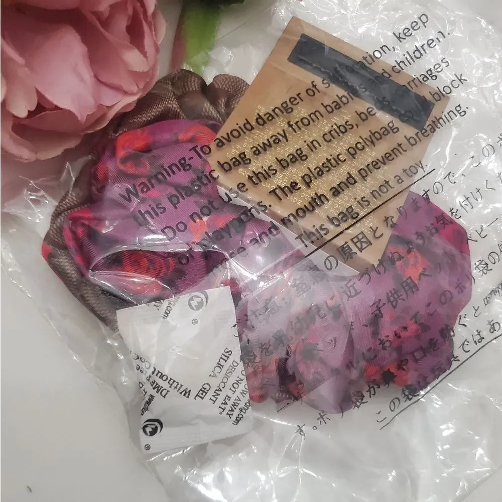 Coach Jumbo Floral Print Print 100% Silk Scrunchie Set- 2 scrunchies